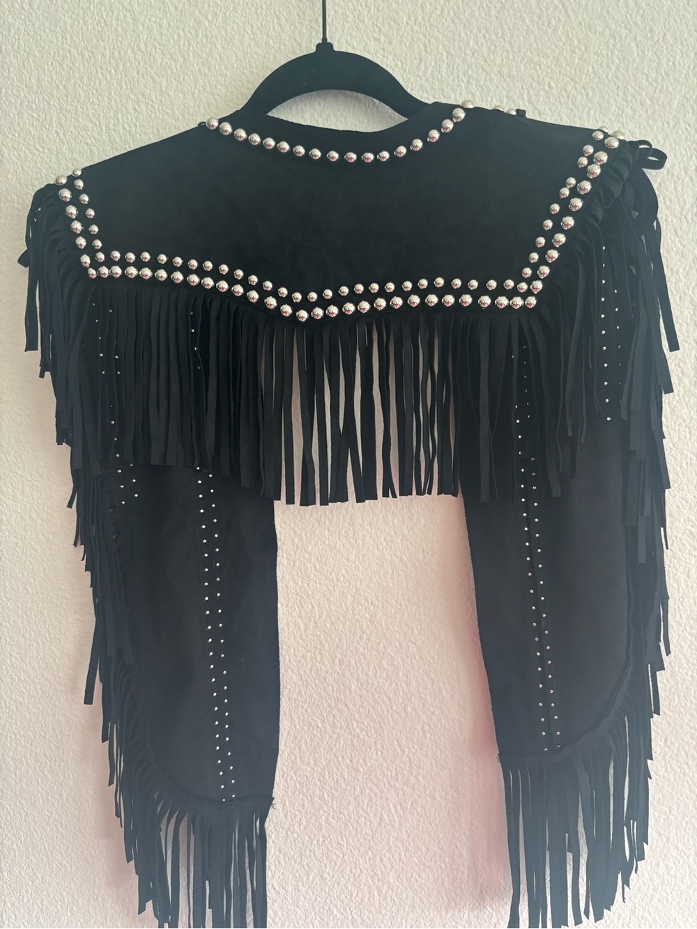 Black Fringe Studded Women's Leather Jacket - Western-Inspired